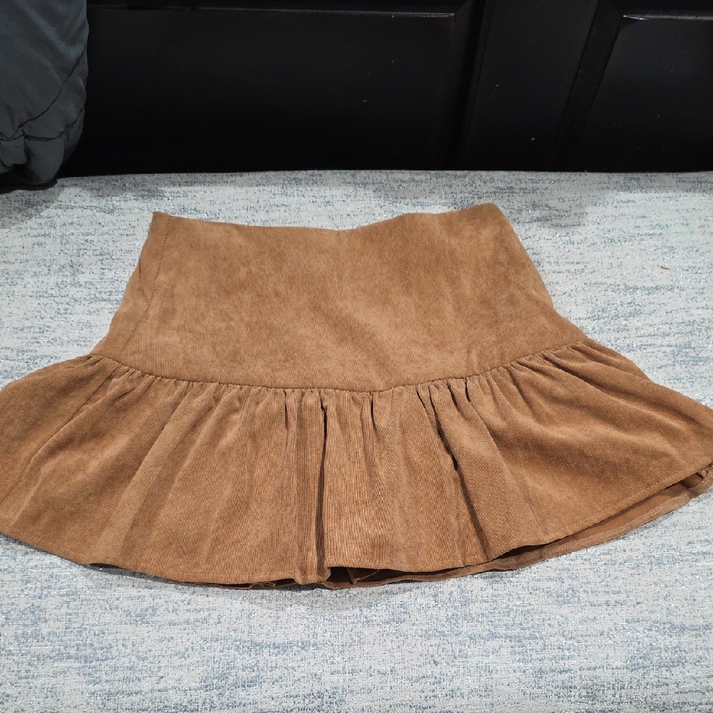 Glam Tan Skater Skirt with Ruffled‎ Hem